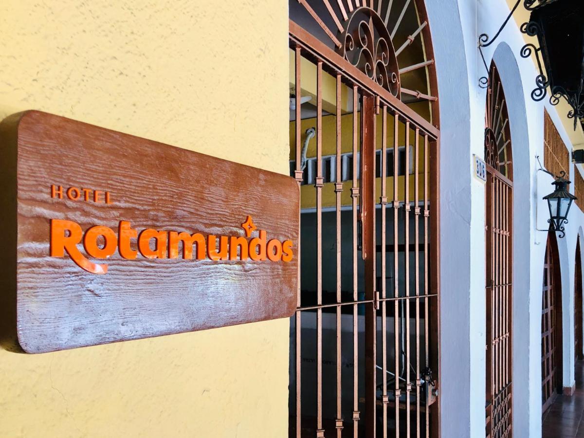 Hotel Playa Del Parque By Rotamundos Huatulco エクステリア 写真